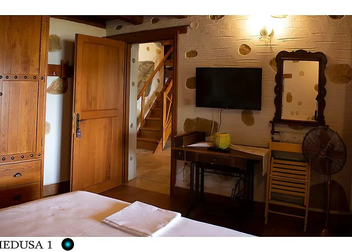 Medusa Gorgon Develíkia