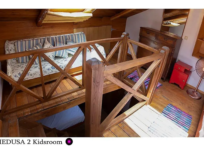 Medusa Gorgon Develíkia