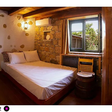 Medusa Gorgon Villa Develíkia