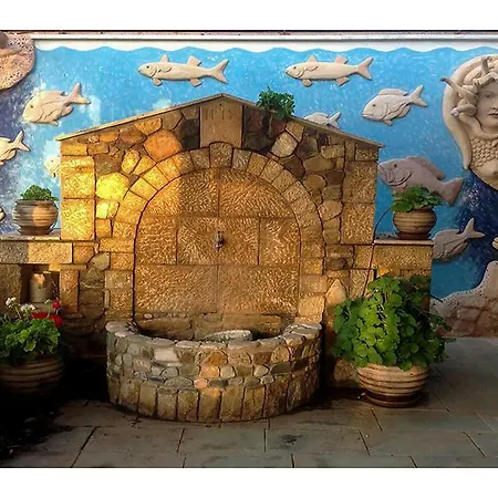 Medusa Gorgon Villa Develíkia