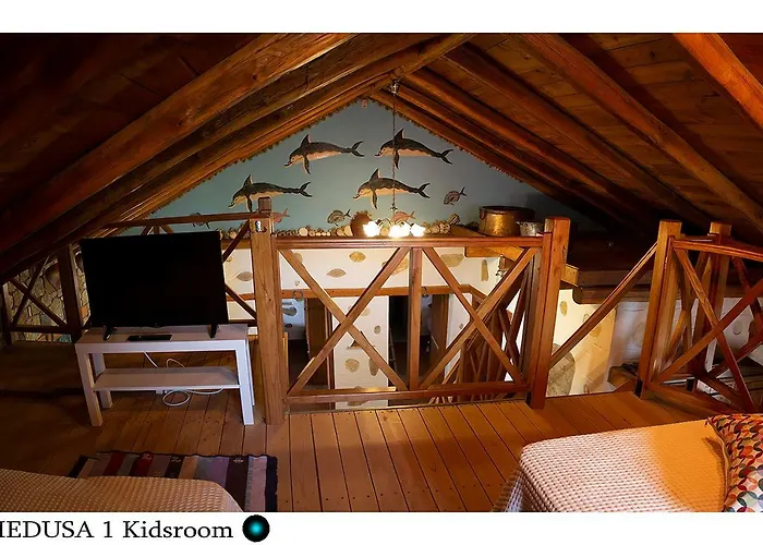 Villa Medusa Gorgon Develíkia